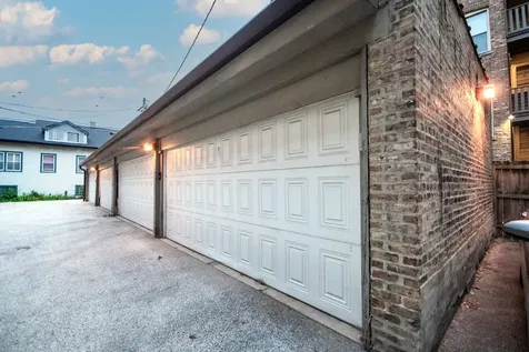 846 Wesley Avenue Oak Park IL 60304