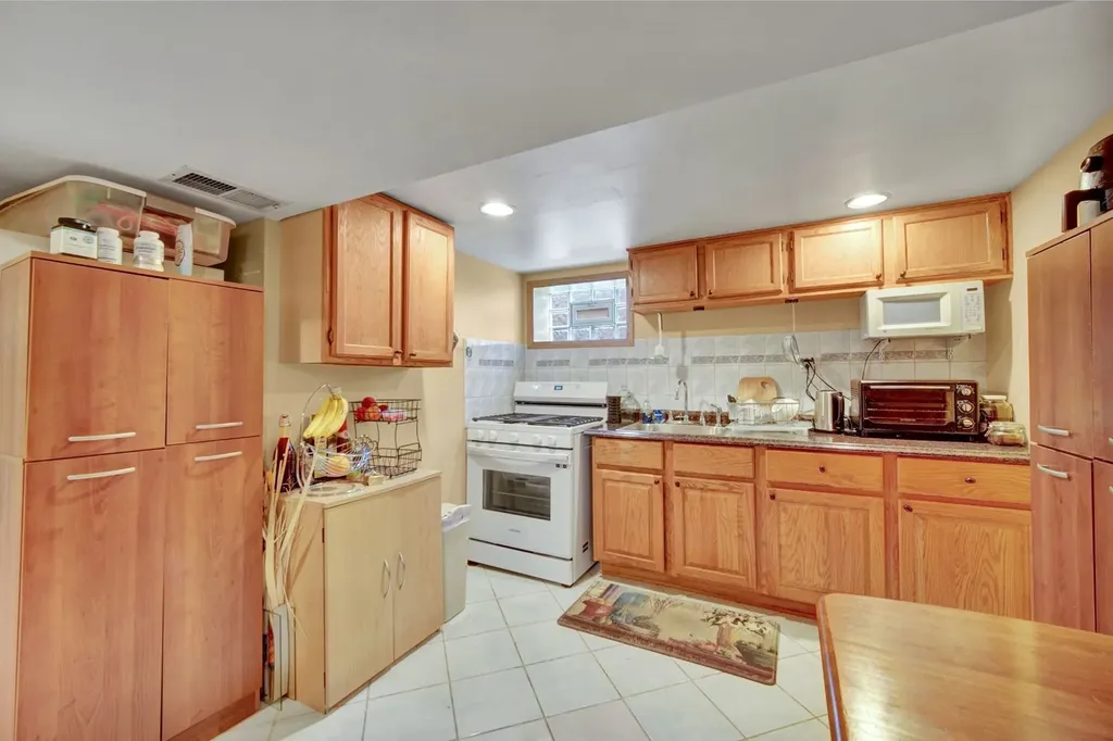 7324 West Addison Street Chicago IL 60634