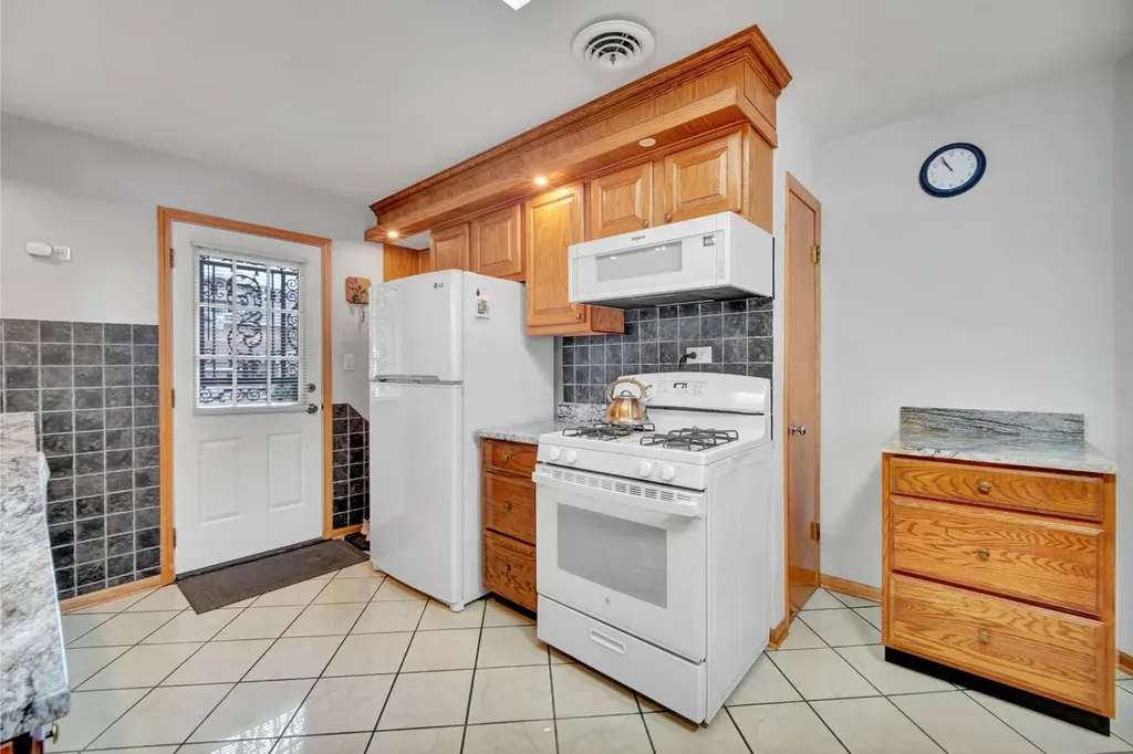 7324 West Addison Street Chicago IL 60634