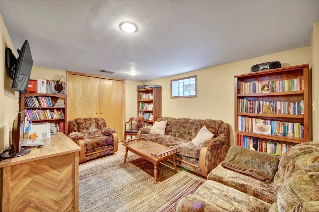 7324 West Addison Street Chicago IL 60634
