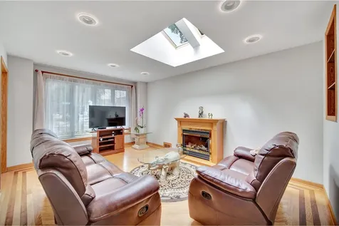 7324 West Addison Street Chicago IL 60634