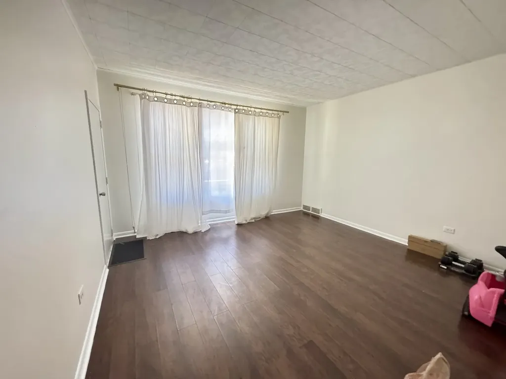 13226 South Burley Avenue Chicago IL 60633