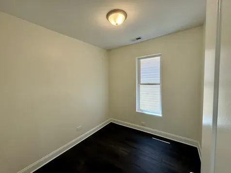 13226 South Burley Avenue Chicago IL 60633