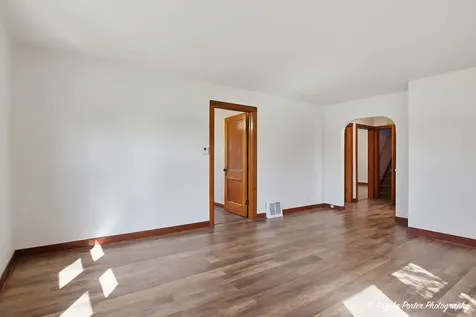 10105 Il Route 120 Woodstock IL 60098