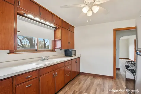 10105 Il Route 120 Woodstock IL 60098
