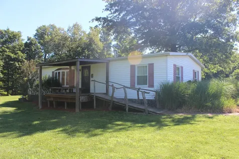 3042 Five Mile Creek Road Salem IL 62881