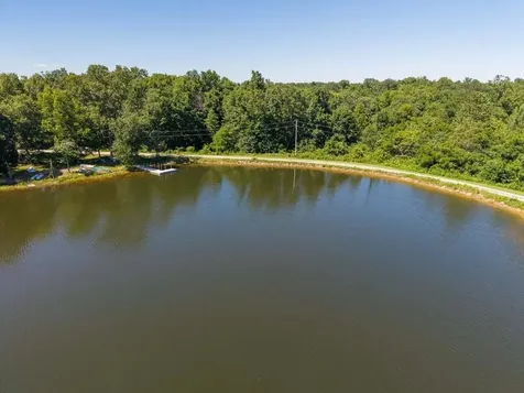 3042 Five Mile Creek Road Salem IL 62881