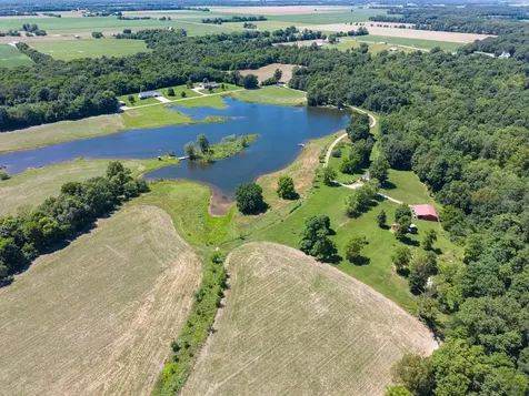 3042 Five Mile Creek Road Salem IL 62881