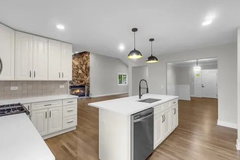 1119 Wheatland Drive Shorewood IL 60404