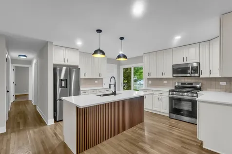 1119 Wheatland Drive Shorewood IL 60404