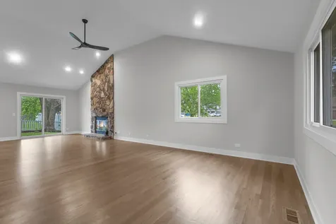 1119 Wheatland Drive Shorewood IL 60404