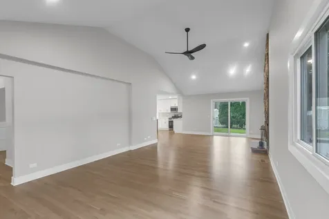 1119 Wheatland Drive Shorewood IL 60404