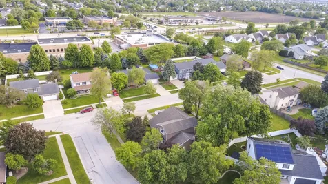1119 Wheatland Drive Shorewood IL 60404