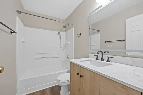 74 Seton Creek Drive Oswego IL 60543
