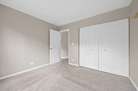 74 Seton Creek Drive Oswego IL 60543
