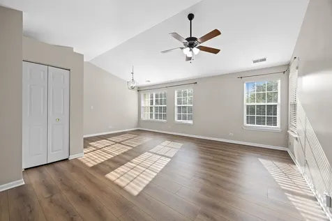 74 Seton Creek Drive Oswego IL 60543