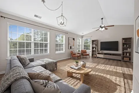 74 Seton Creek Drive Oswego IL 60543