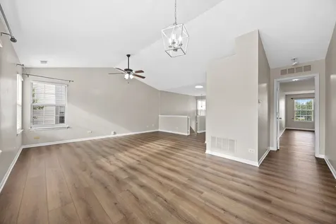 74 Seton Creek Drive Oswego IL 60543