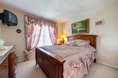 32504 Millstone Circle Lakemoor IL 60051