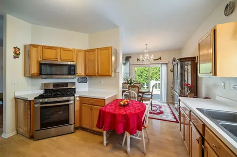 32504 Millstone Circle Lakemoor IL 60051