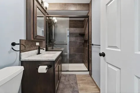 172 East Lakeview Avenue Round Lake Beach IL 60073