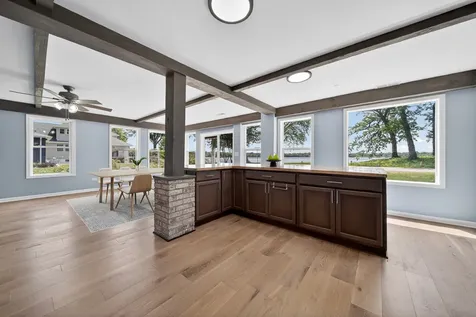 172 East Lakeview Avenue Round Lake Beach IL 60073