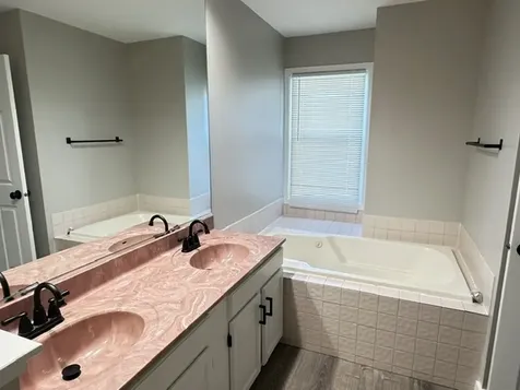 2343 Hamilton Place Schaumburg IL 60194