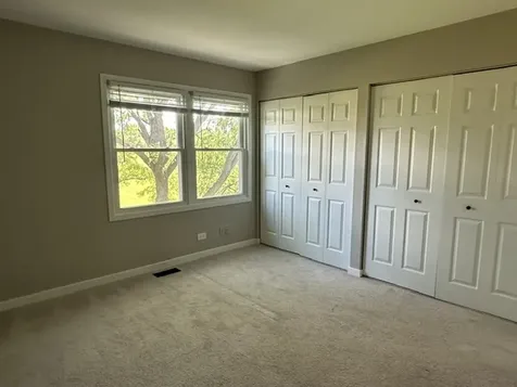 2343 Hamilton Place Schaumburg IL 60194