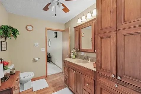 809 Cherokee Lane Pontiac IL 61764