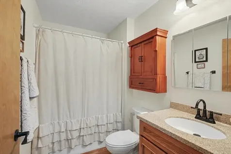 809 Cherokee Lane Pontiac IL 61764