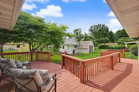 809 Cherokee Lane Pontiac IL 61764