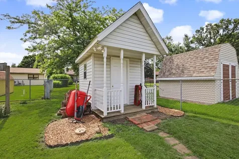 809 Cherokee Lane Pontiac IL 61764