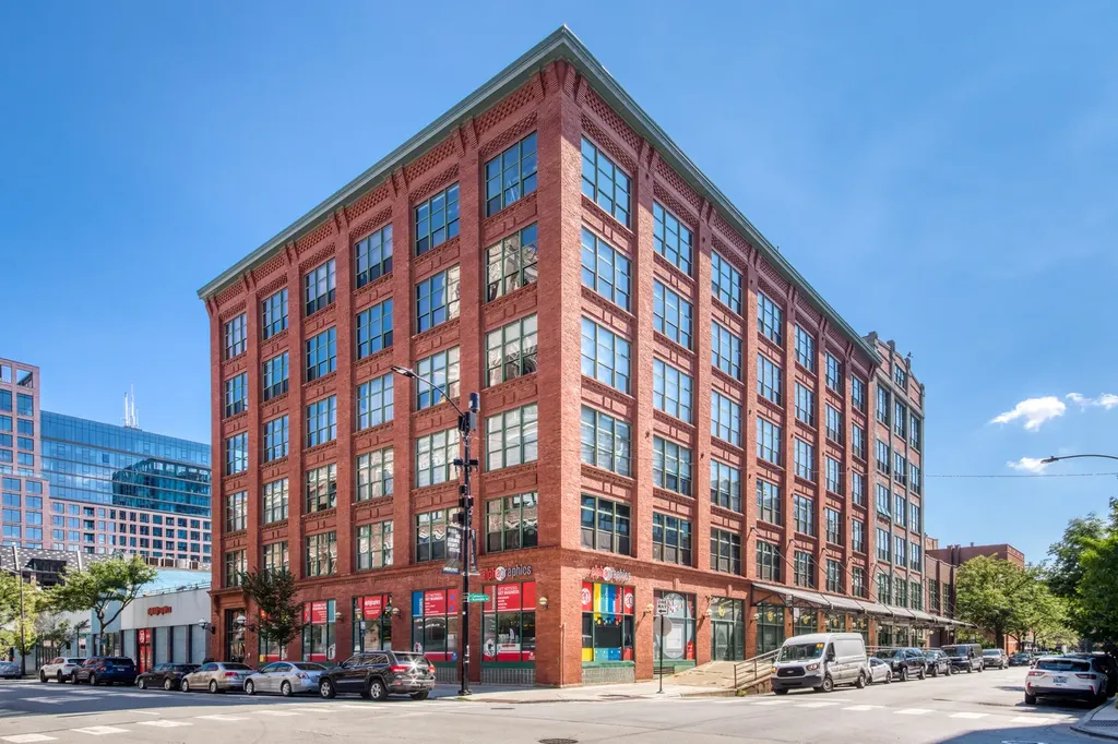 1017 West Washington Boulevard Chicago IL 60607
