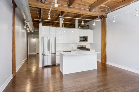 1017 West Washington Boulevard Chicago IL 60607