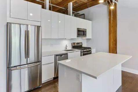 1017 West Washington Boulevard Chicago IL 60607