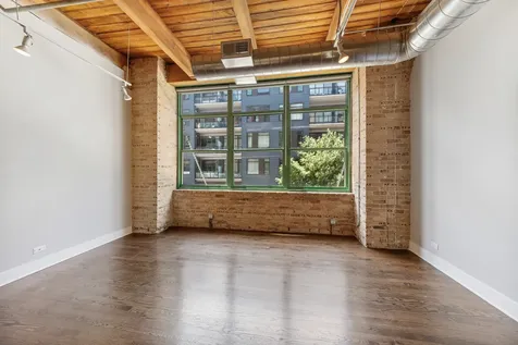 1017 West Washington Boulevard Chicago IL 60607