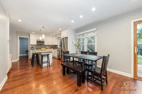 605 Hyde Park Lane Naperville IL 60565