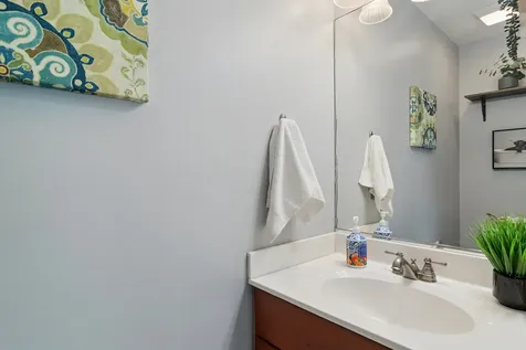 2S155 Mayfield Lane Glen Ellyn IL 60137