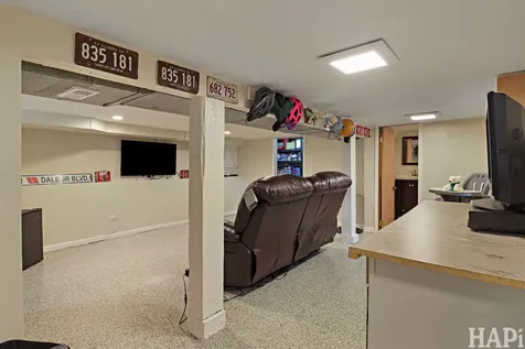 804 Elm Street Maple Park IL 60151