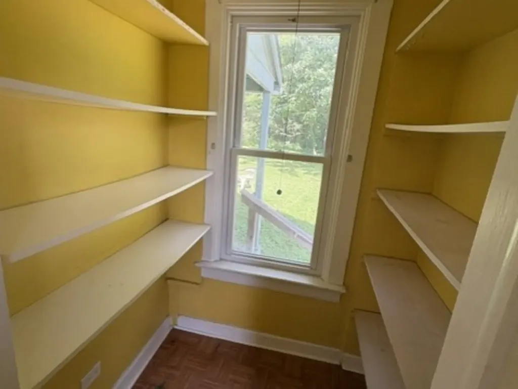 14329 South Beacon Avenue Orland Park IL 60462
