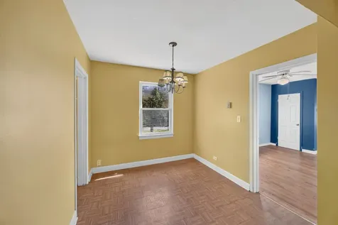 14329 South Beacon Avenue Orland Park IL 60462