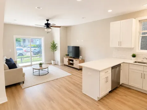 6622 South University Avenue Chicago IL 60637