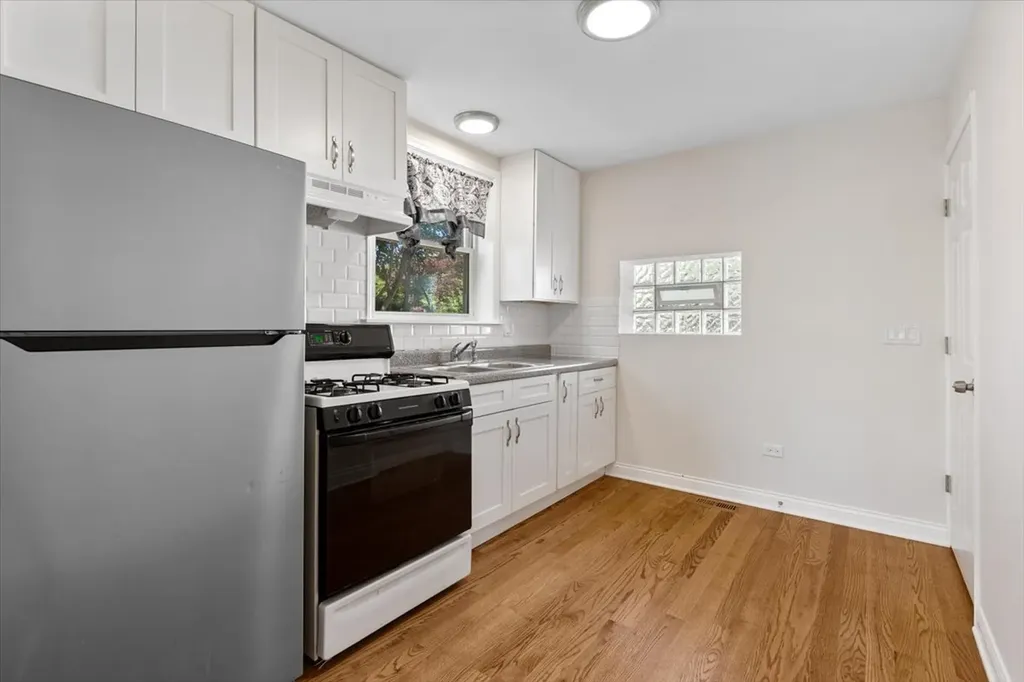 5812 North Oriole Avenue Chicago IL 60631