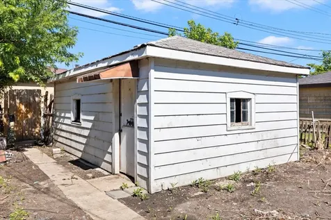 5812 North Oriole Avenue Chicago IL 60631