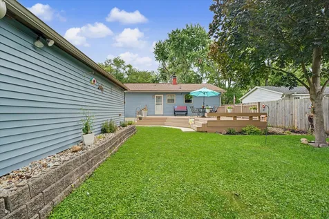 1007 South Kinch Street Urbana IL 61802