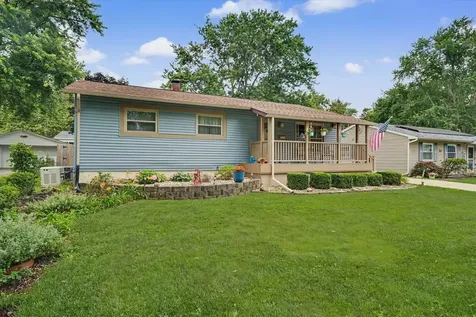 1007 South Kinch Street Urbana IL 61802
