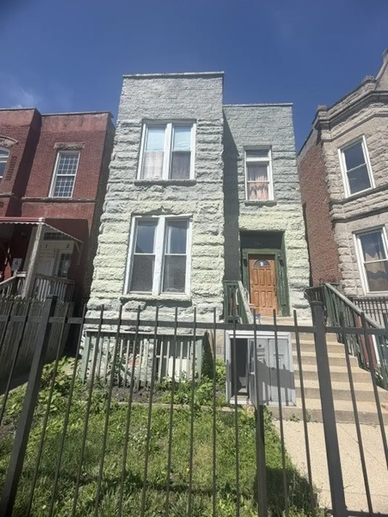 1132 South Sacramento Boulevard Chicago IL 60612