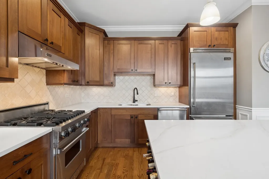 1130 West Diversey Parkway Chicago IL 60614