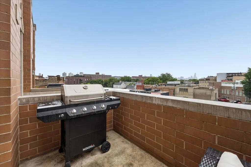 1130 West Diversey Parkway Chicago IL 60614