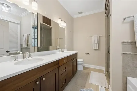 1130 West Diversey Parkway Chicago IL 60614